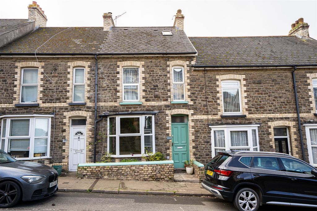 Property photo 1 of 25