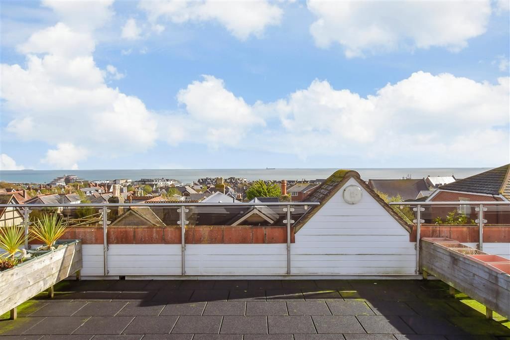 Property photo 1 of 14 Views To Front