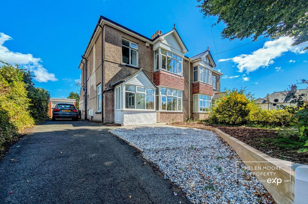 Property photo 1 of 22