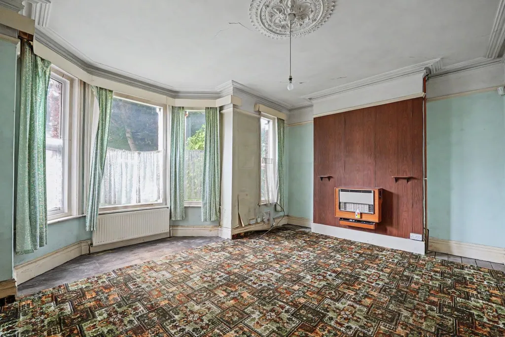 House in Southampton, Bevois Mount, Portswood Park - More