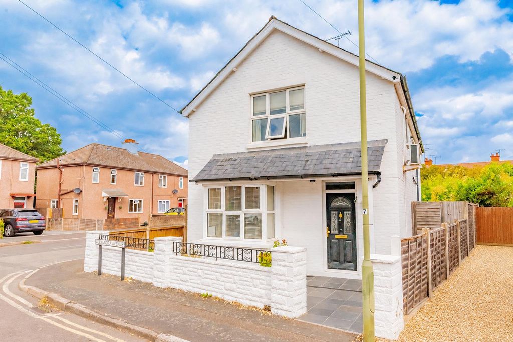Property photo 1 of 13