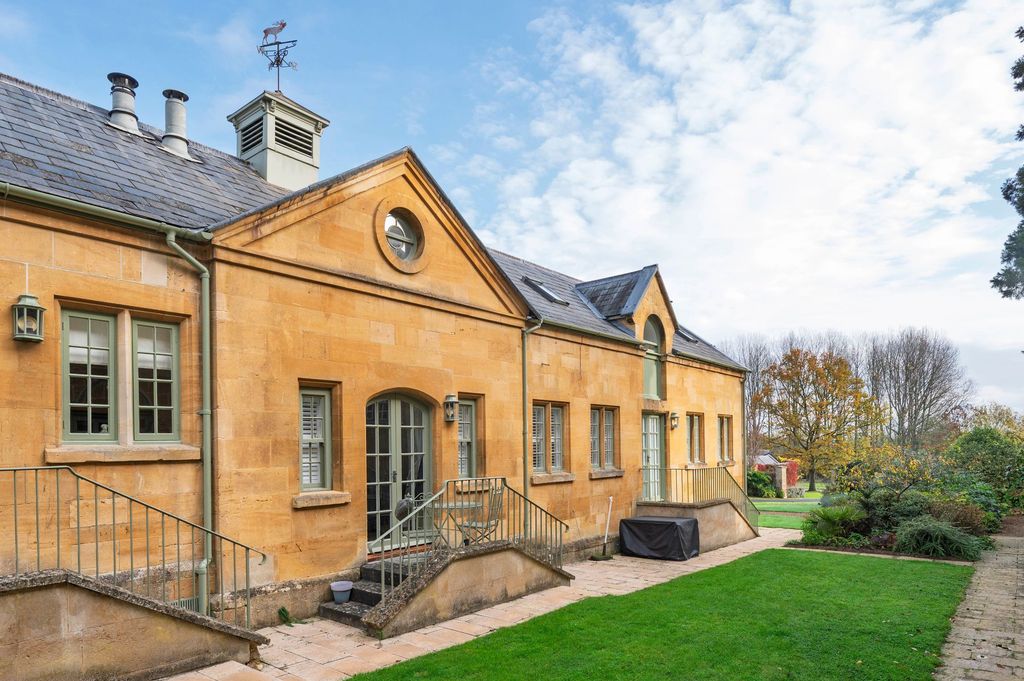 Property photo 1 of 25 Rear Entrance