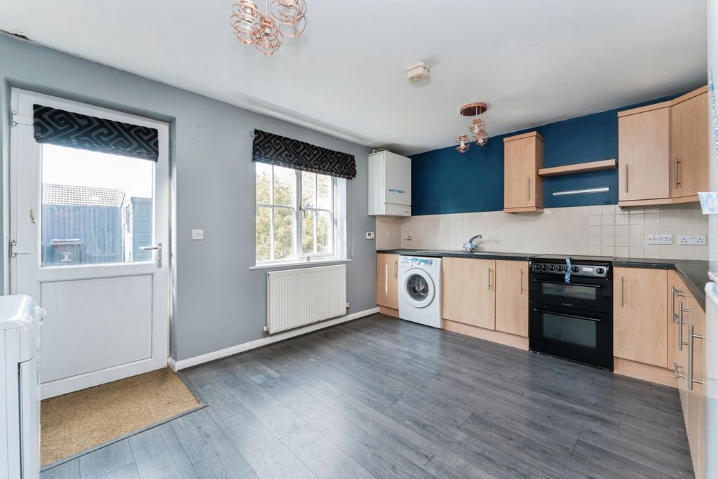 Property photo 2 of 18 Pbox-Img.Jpg
