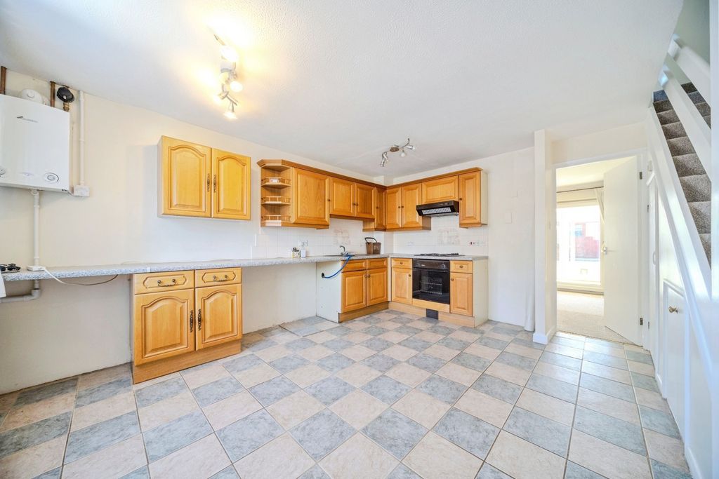 Property photo 2 of 17 Pbox-Img.Jpg