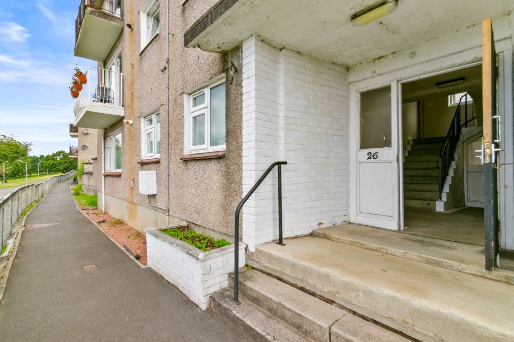 Property photo 2 of 18