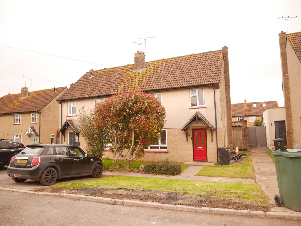 Property photo 1 of 7 P1170457