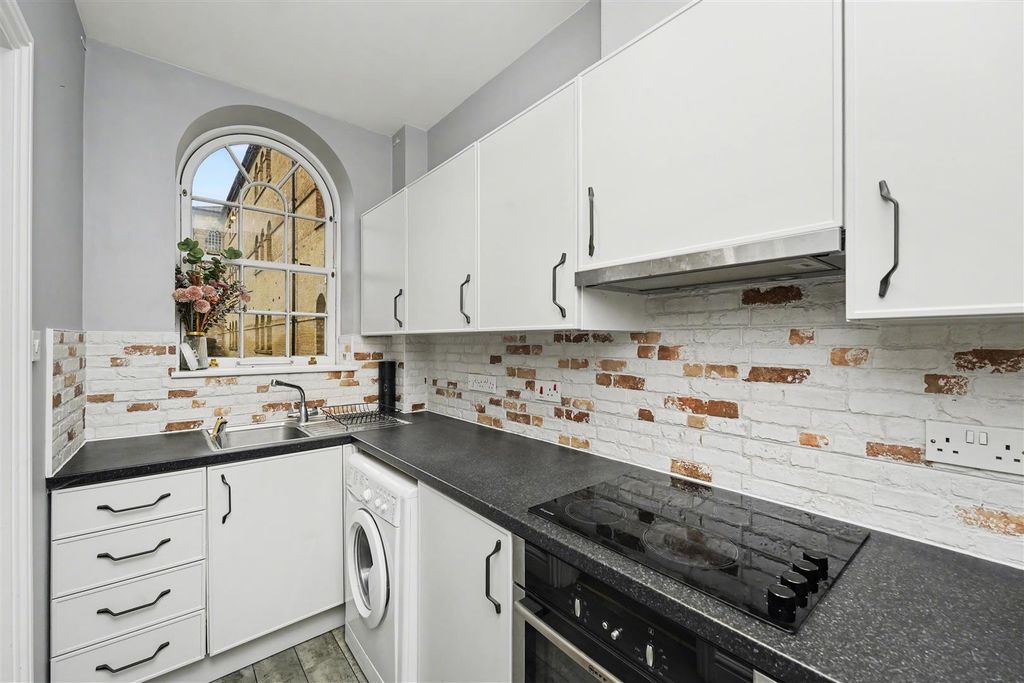 Property photo 2 of 11 _Dsc2165.Jpg