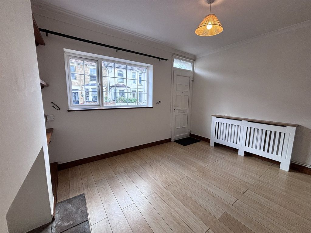 Property photo 3 of 23 Picture No. 26