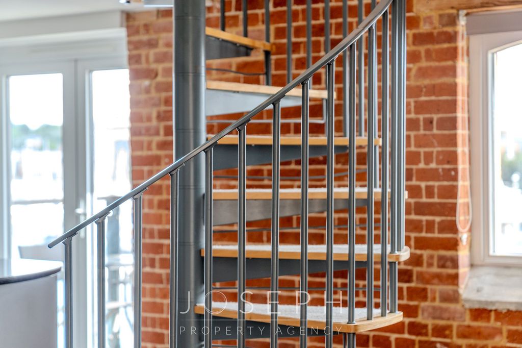 Additional image 9 of 2 bed penthouse for saleKey Street, Ipswich IP4