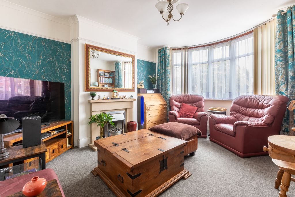 Property photo 2 of 28 Photo 1