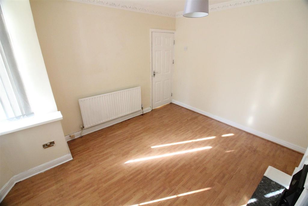 Property photo 2 of 6 386708B7-Bfe6-4A30-B55A-679B6F4D5124.Jpeg