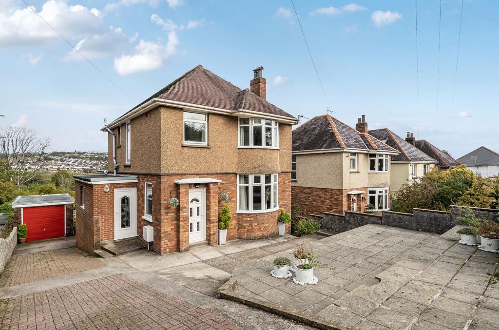 Property photo 1 of 25 1361186-8-68Dd1Fb685647.Jpg