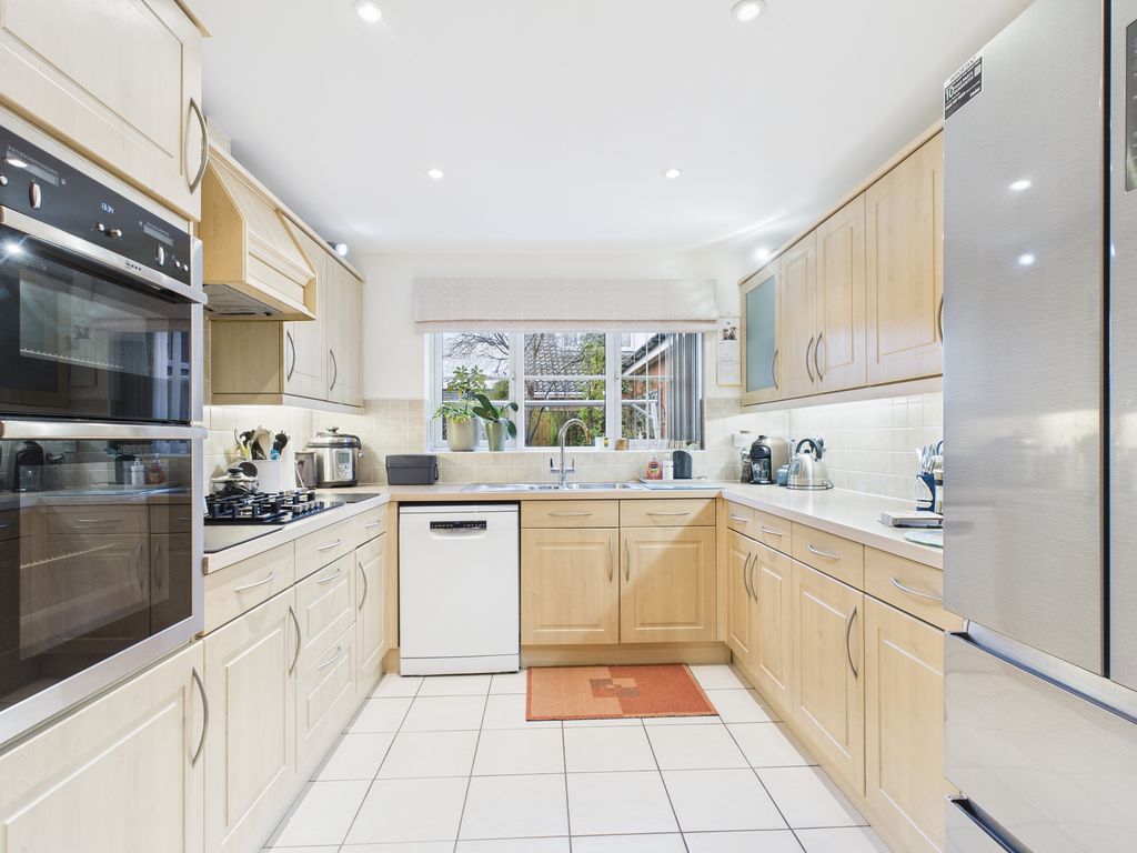 Property photo 3 of 17