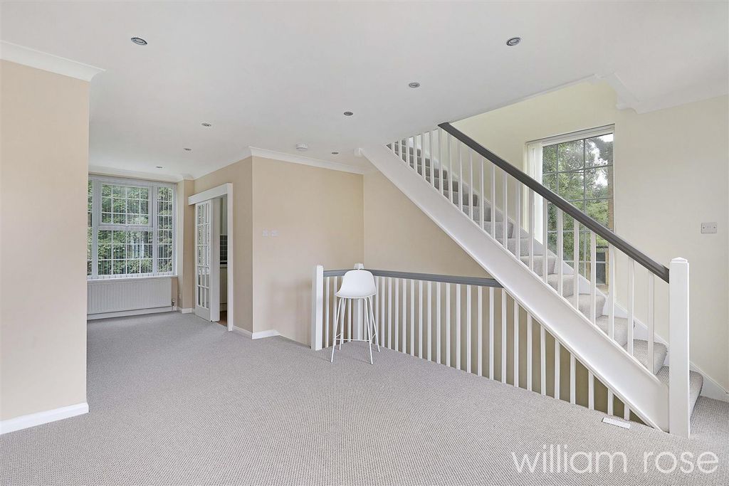 Property photo 3 of 20 Img_8652.Jpg