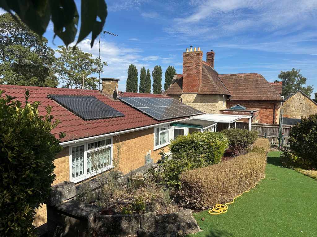 Property photo 1 of 12