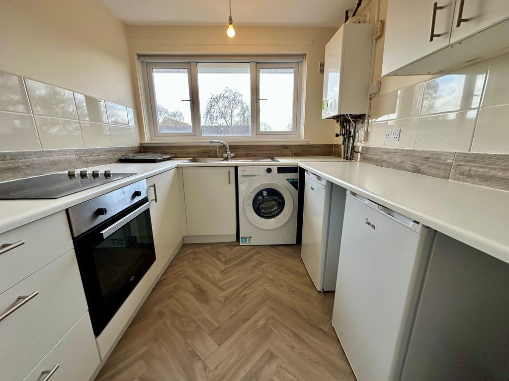 Property photo 3 of 5