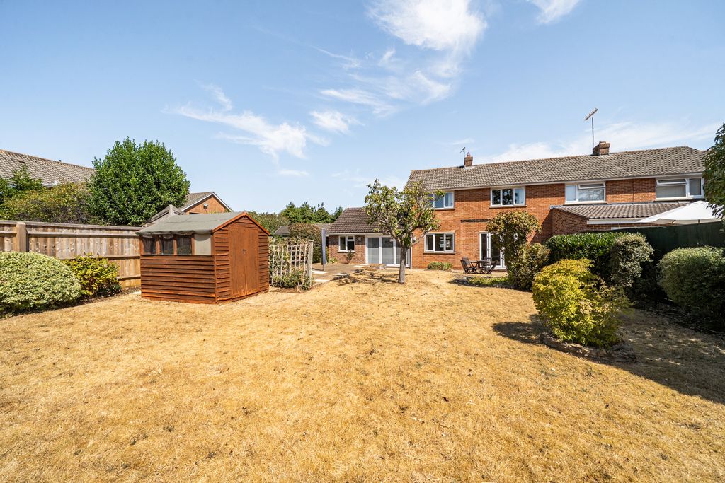 Property photo 2 of 20 150392119
