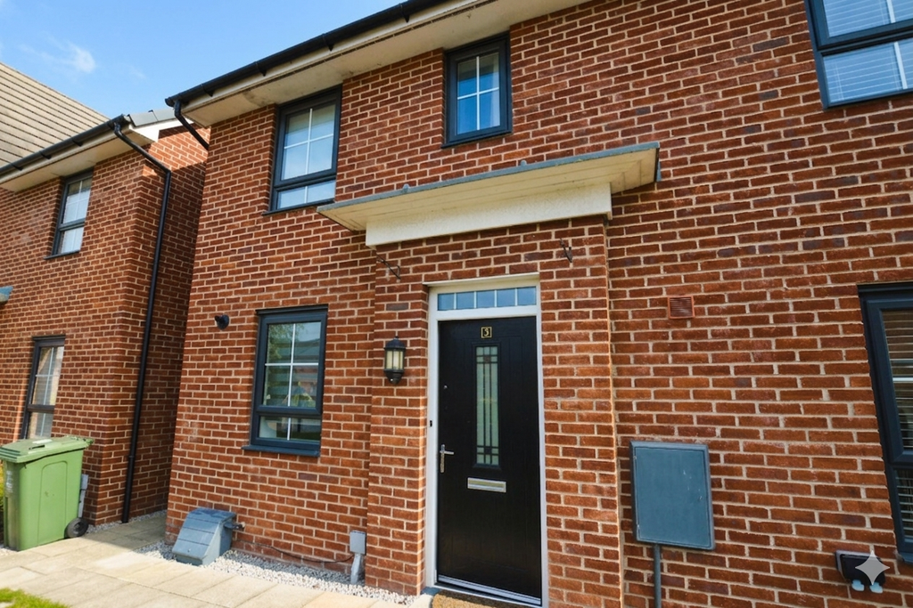 Property photo 2 of 24