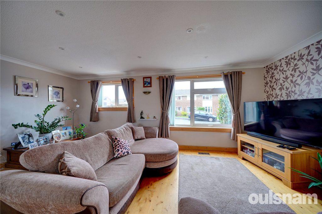 Property photo 2 of 35 Picture No. 22