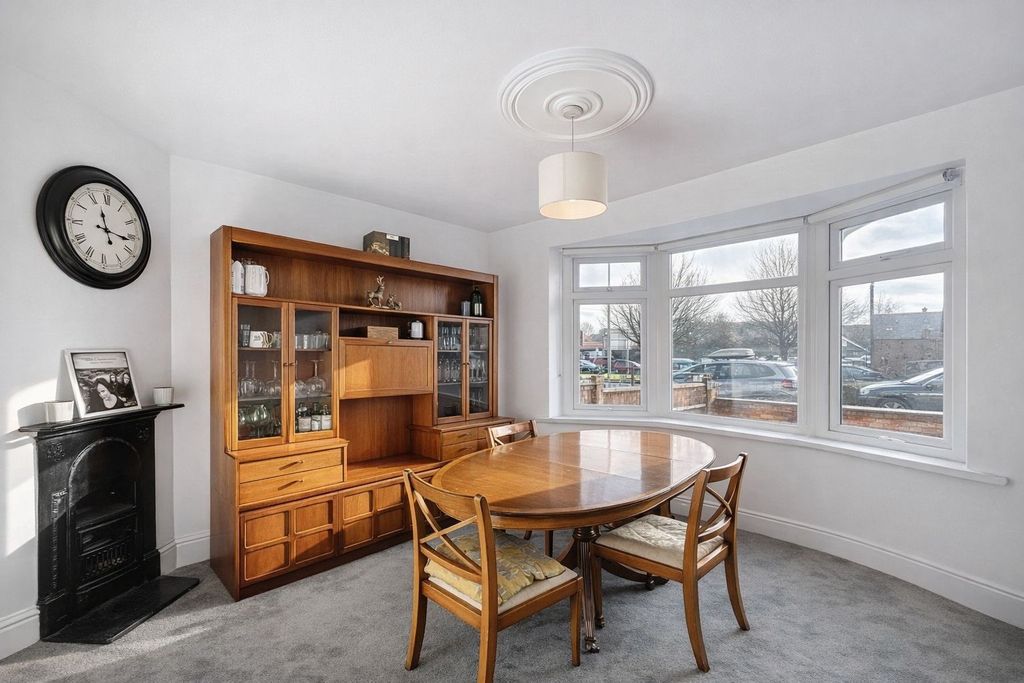 Property photo 3 of 16 4831942