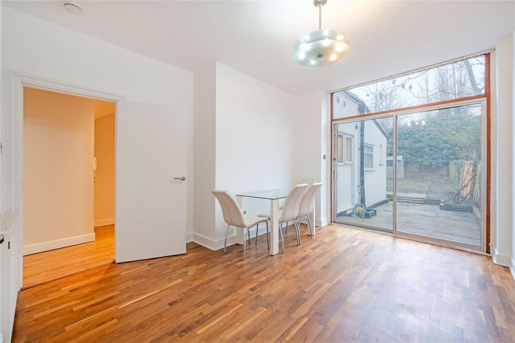 Property photo 1 of 22 Picture No. 50