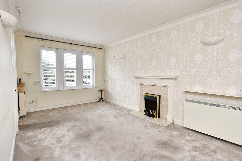 Property photo 2 of 10 Picture No. 27