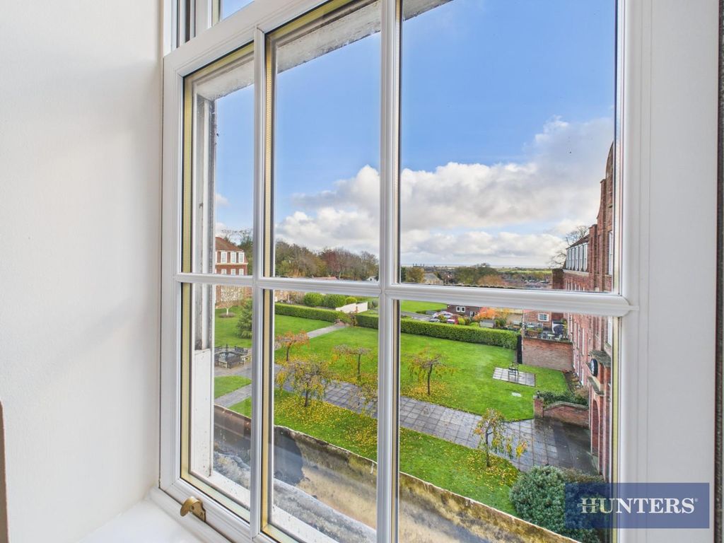 Property photo 3 of 11 View