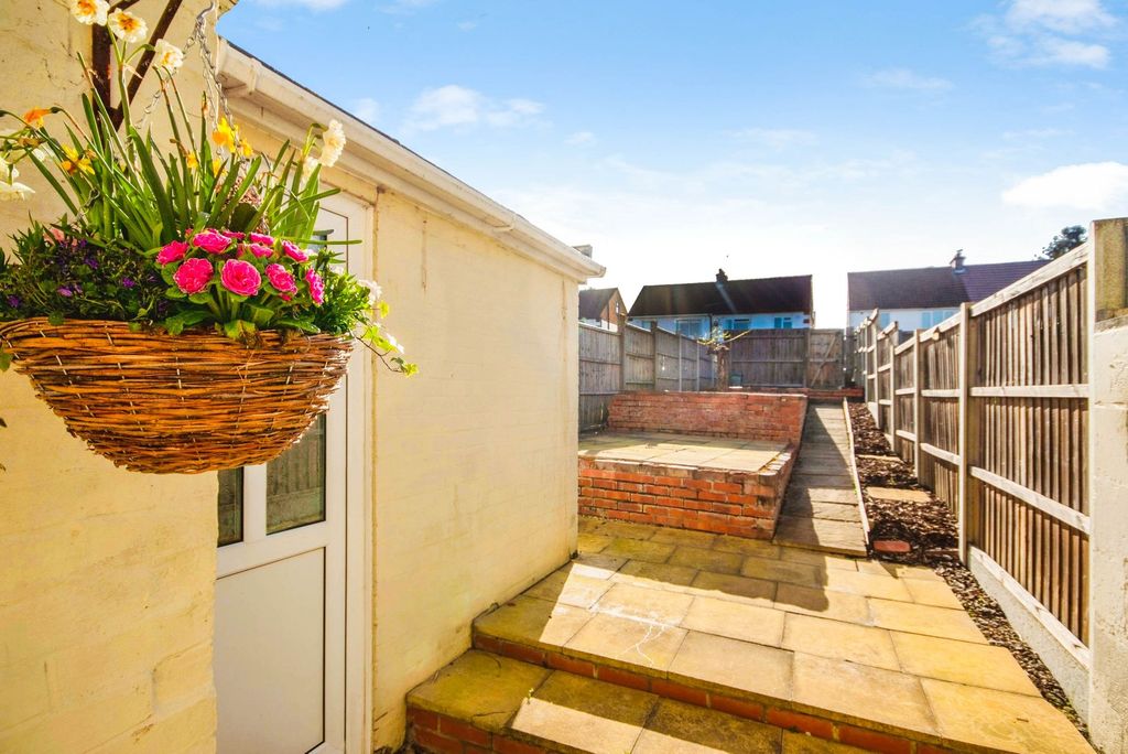 Property photo 2 of 20 Rear Patio Garden And Entertaining Area