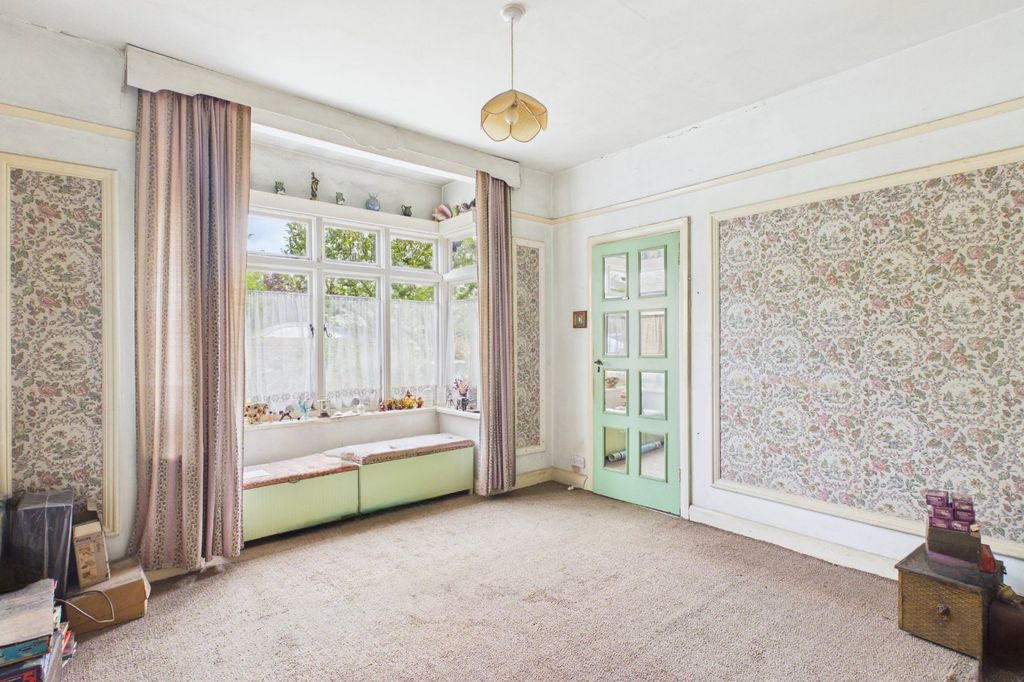 Property photo 2 of 9 Picture No. 01