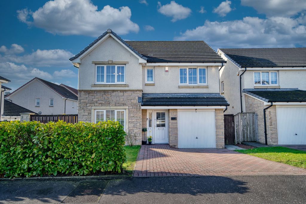 Property photo 1 of 25