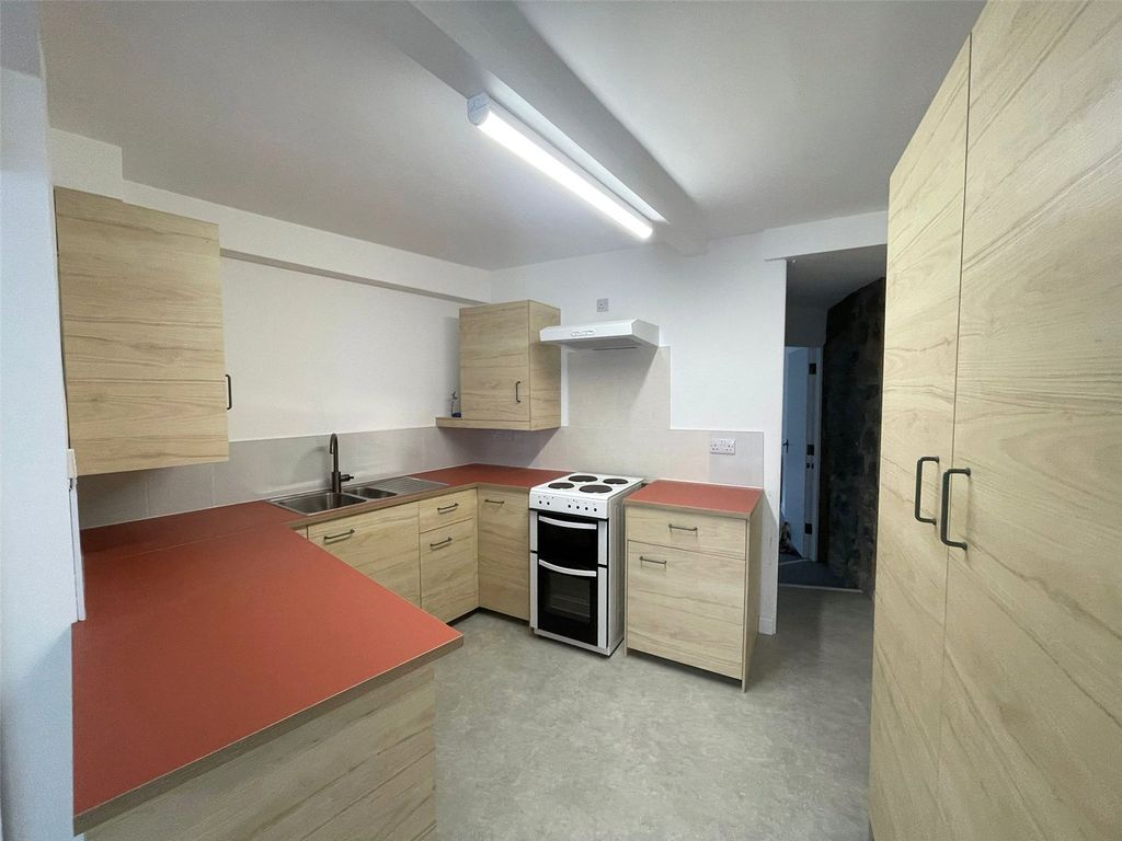 Property photo 3 of 7 Picture No. 07