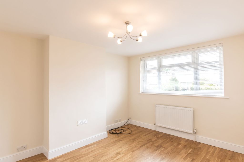 Property photo 2 of 10 Dining_Room