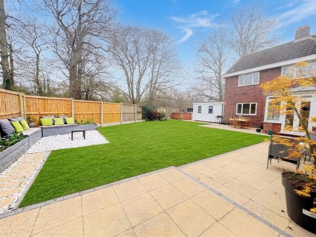 Property photo 3 of 26