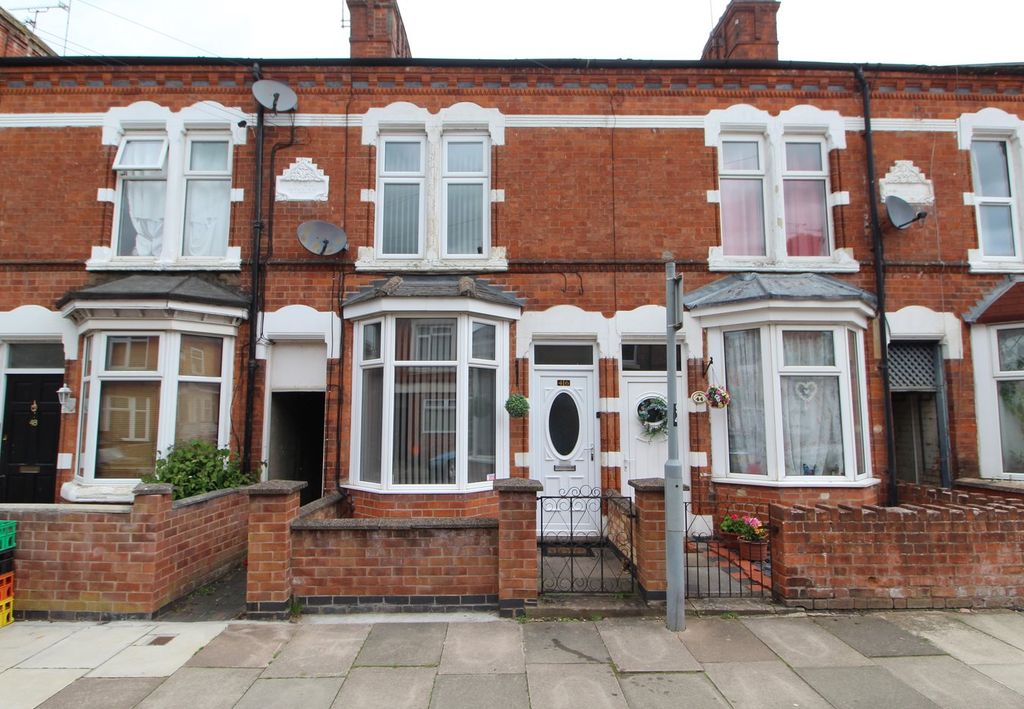 Property photo 1 of 11