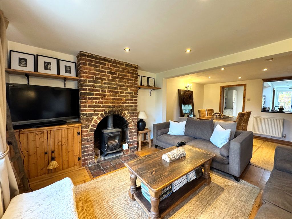 Property photo 2 of 18 Picture No. 07