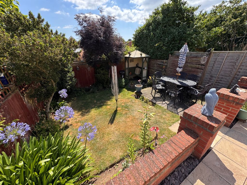 Property photo 2 of 6