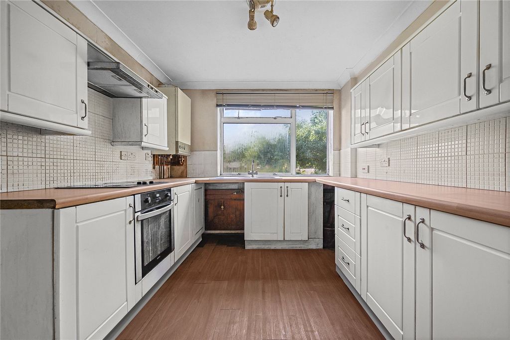 Property photo 2 of 14 Picture No. 26