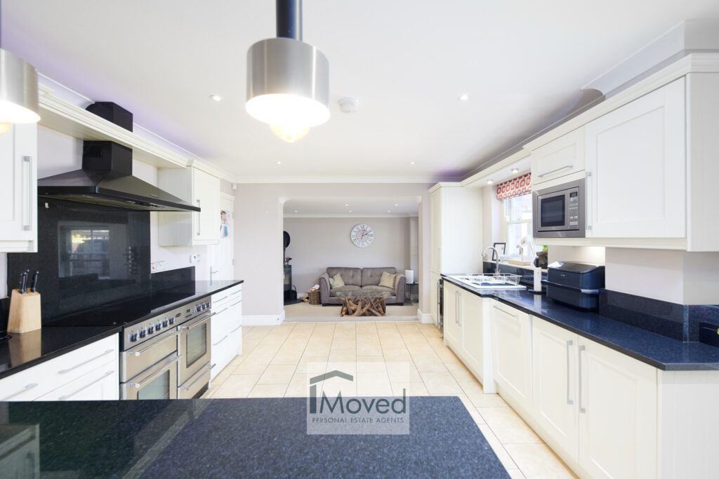Property photo 2 of 42 Kitchen-2
