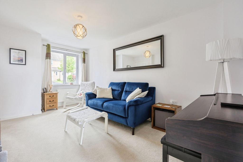 Property photo 2 of 19 Pbox-Img.Jpg