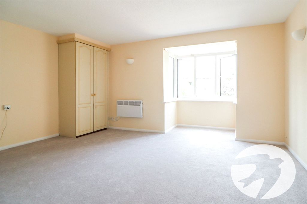 Property photo 3 of 8 Picture No. 08