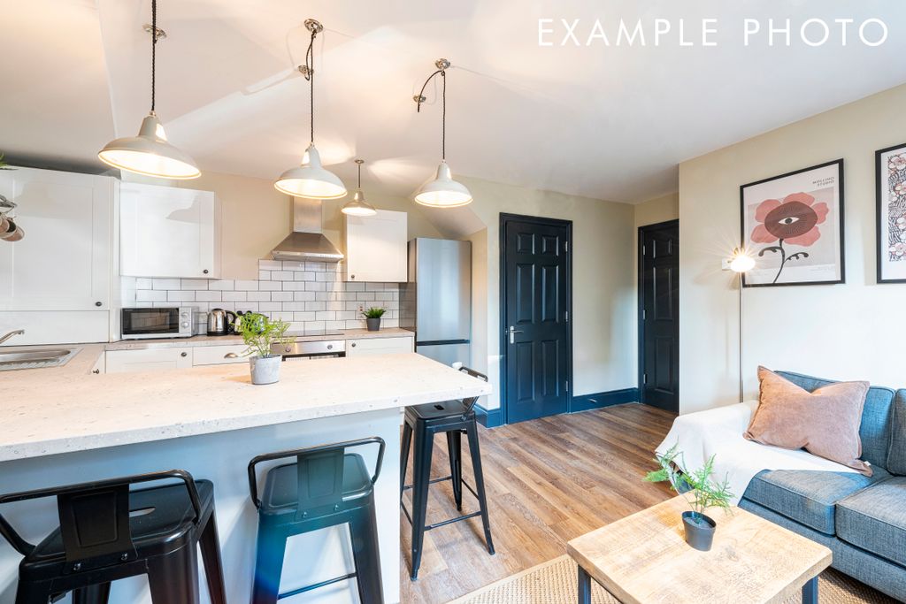 Property photo 1 of 9 Flat T, Hosiery, Kitchen Example 1