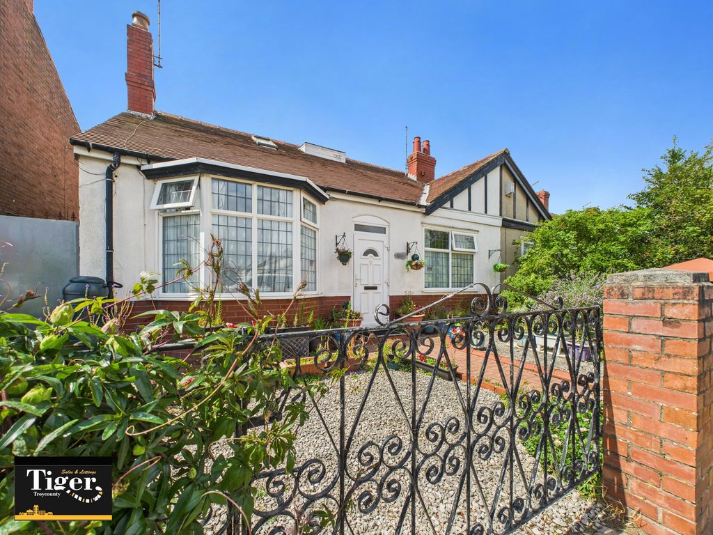 Property photo 1 of 17 Cam02176G0-Pr0662-Still015