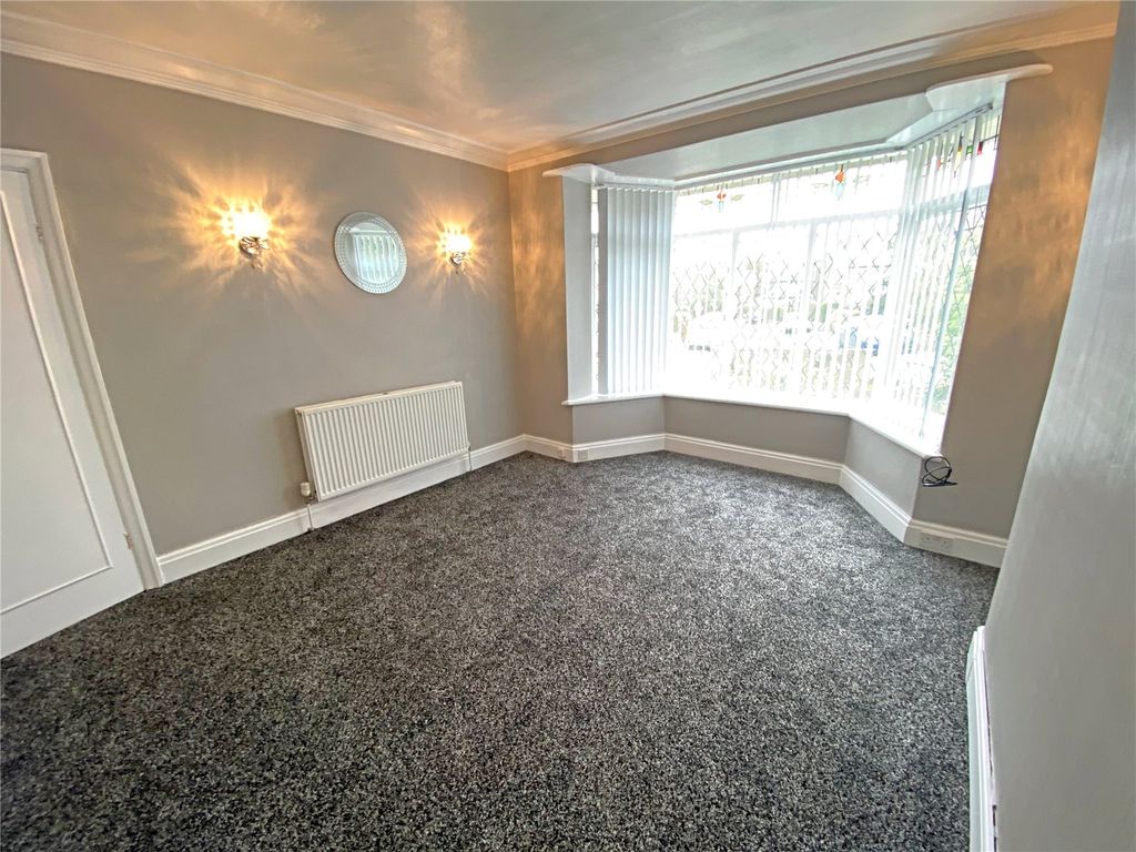 Property photo 2 of 12 Picture No. 08