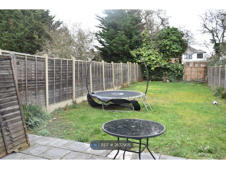 Property photo 3 of 6 Garden