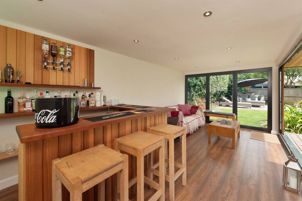 Additional image 28 of 7 bed detached house for saleWinterstoke Crescent, Ramsgate CT11