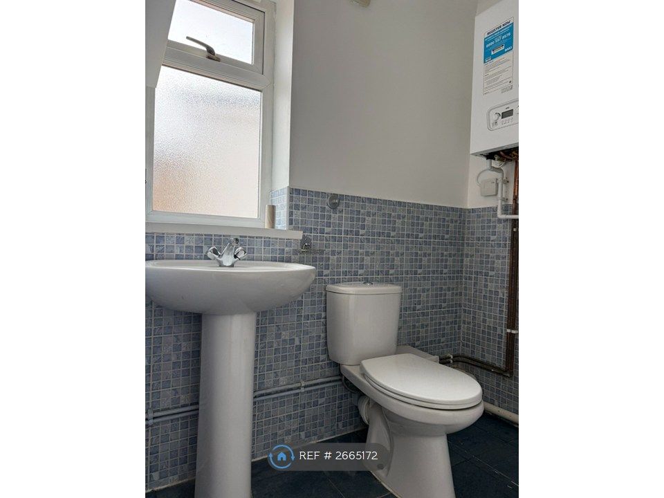 Property photo 2 of 32 Downstairs Bathroom