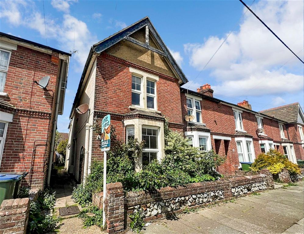 Property photo 2 of 8 New External Front