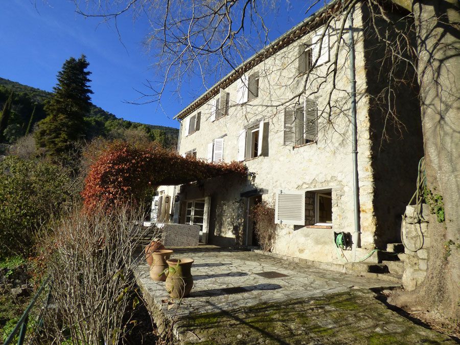 Property photo 1 of 38