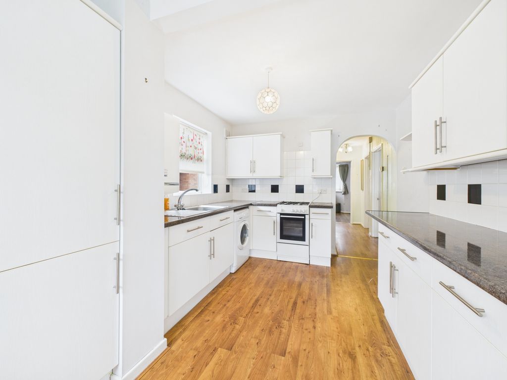 Property photo 2 of 12 Photo 8