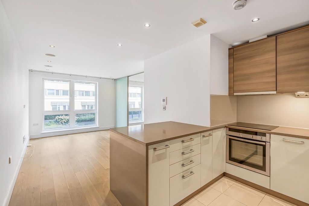 Property photo 1 of 16 Kitchen